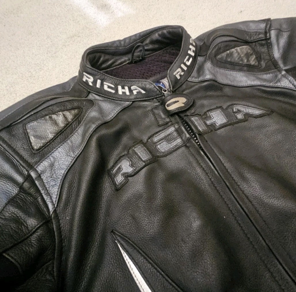 47282299