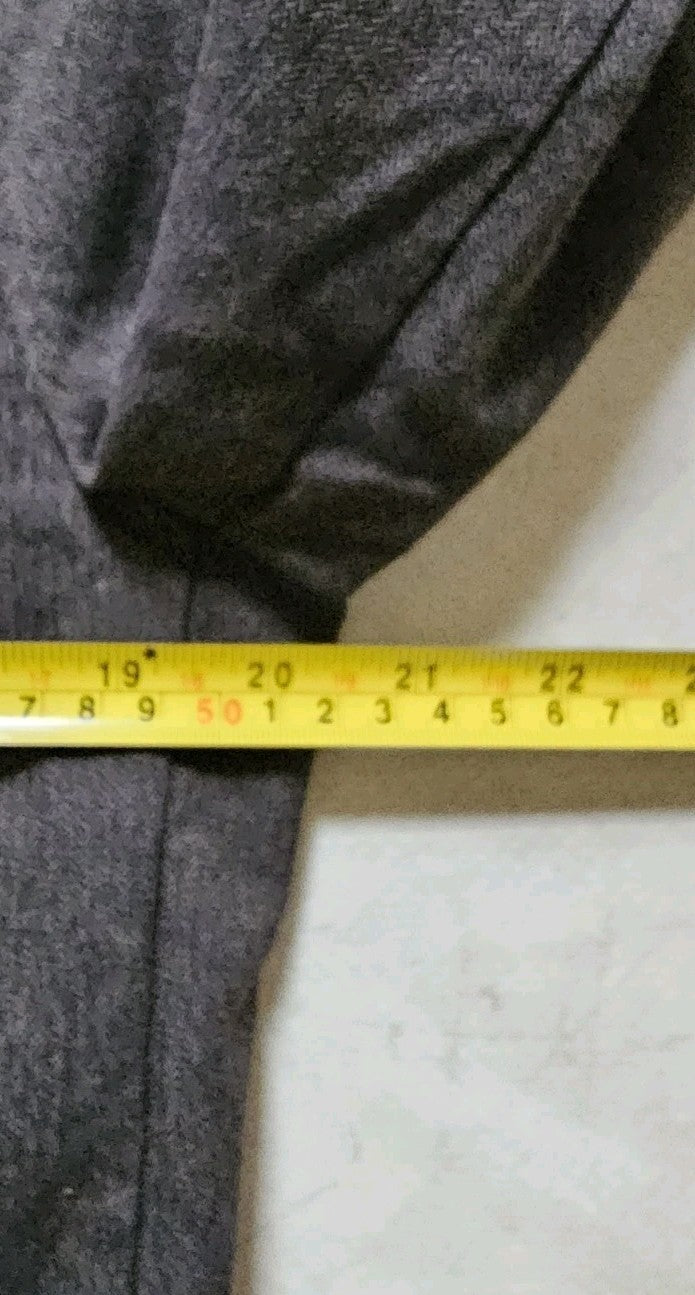 46918735