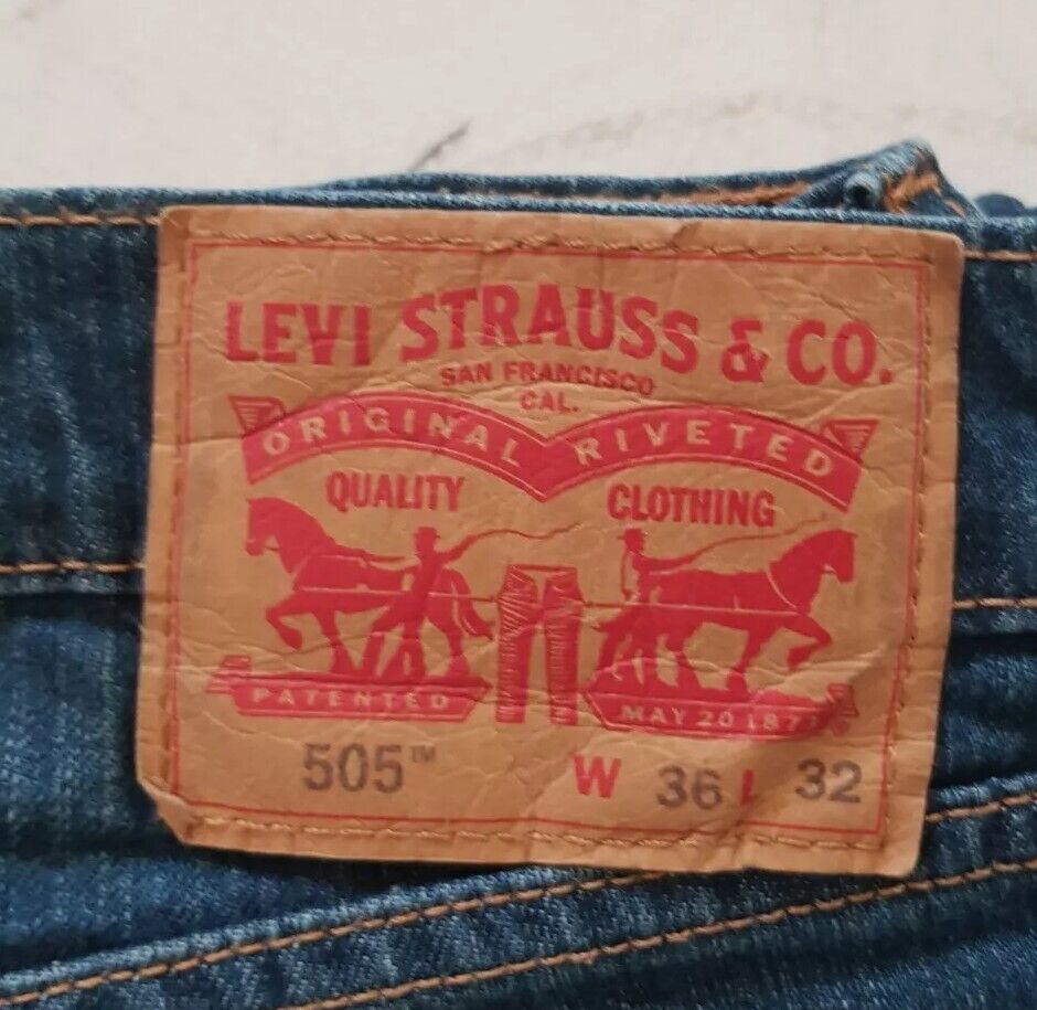 LEVIS 505 Jeans Mens W 36 L 32 Vintage Blue Stretch Denim Red Tab Regular Fit