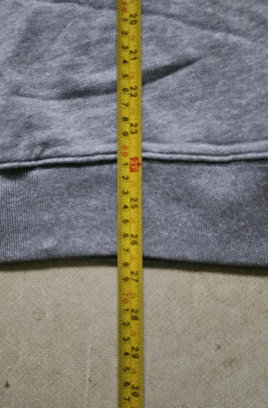 47900123