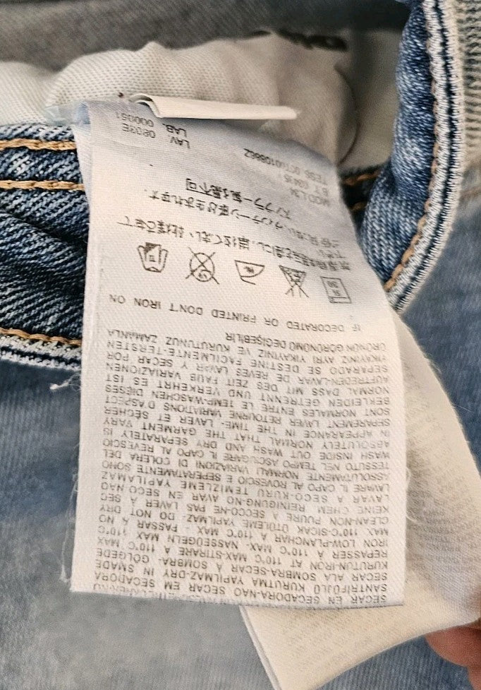 47829904