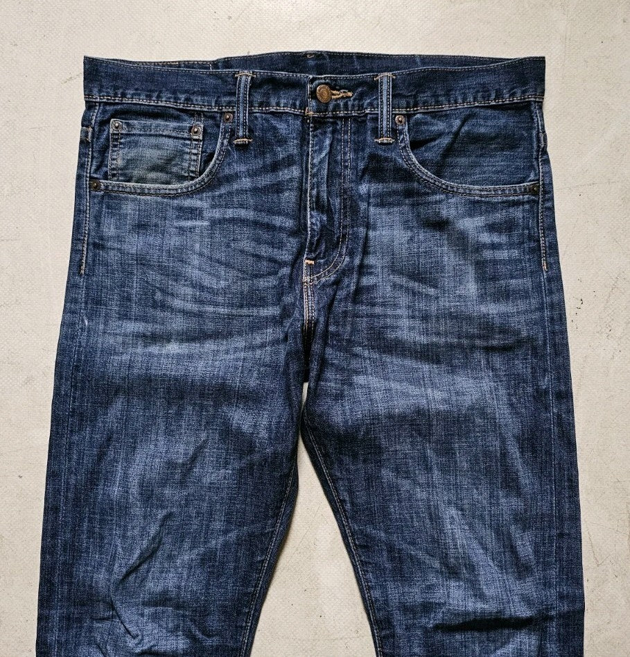 47900126
