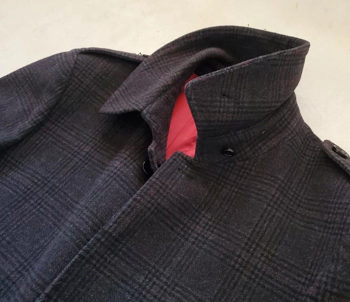 HOLLAND ESQUIRE Coat Overcoat Mens M Cashmere Wool Grey Windowpane Check £690