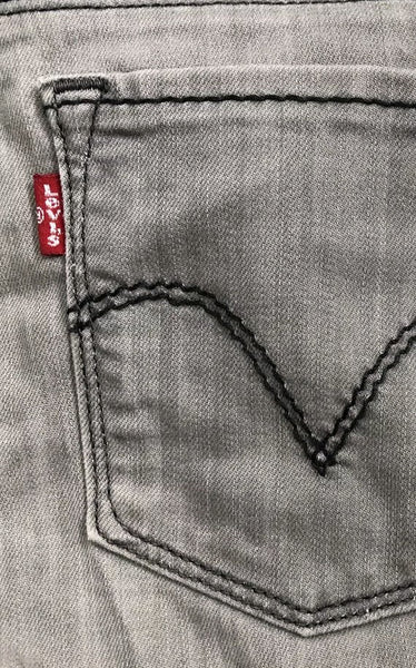 44237905