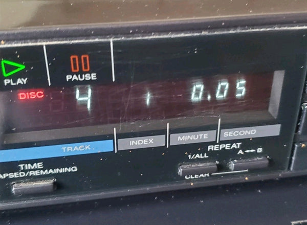 44305584