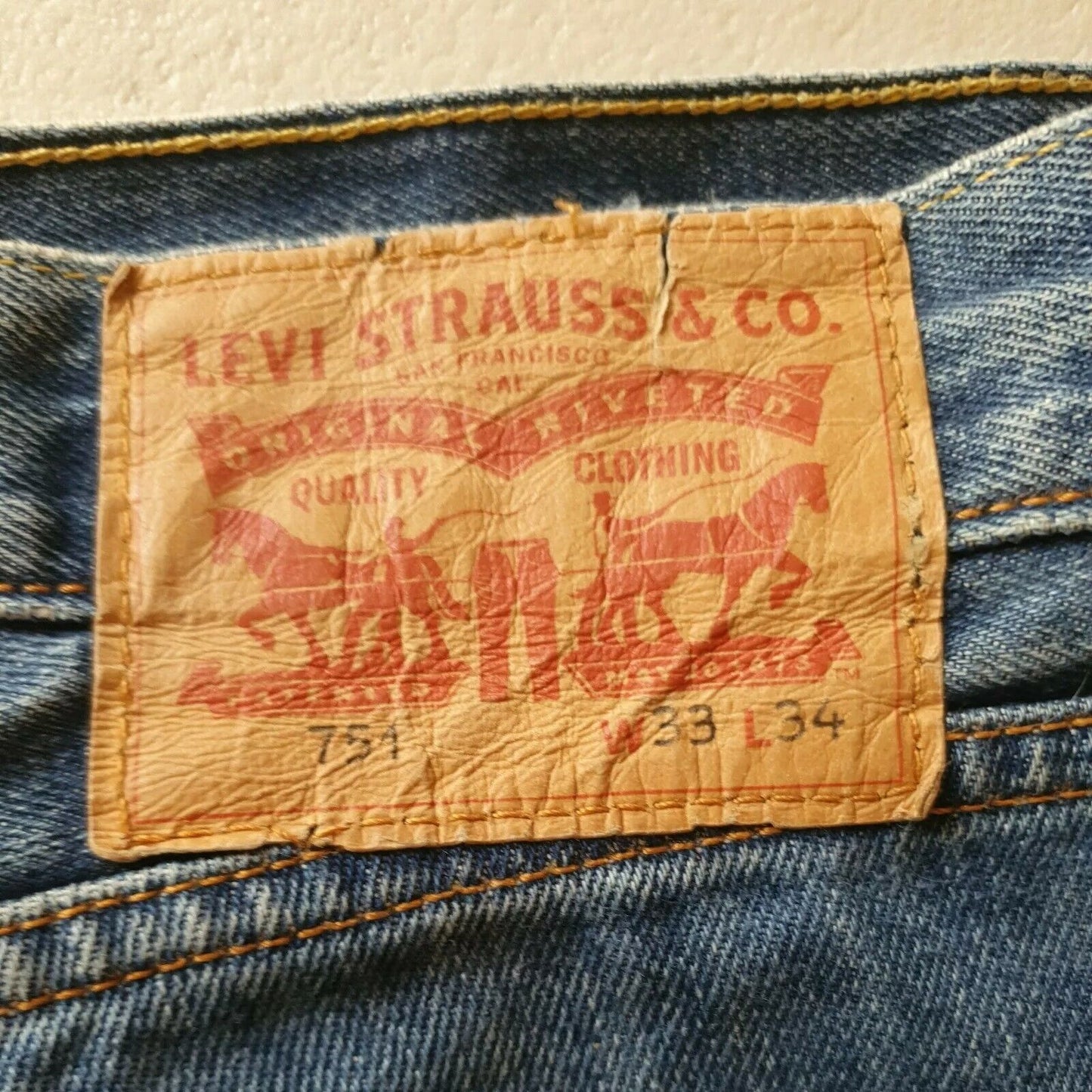LEVIS 751 JEANS Mens W 34 L 34 Classic Fit Blue Denim Red Tab No 85