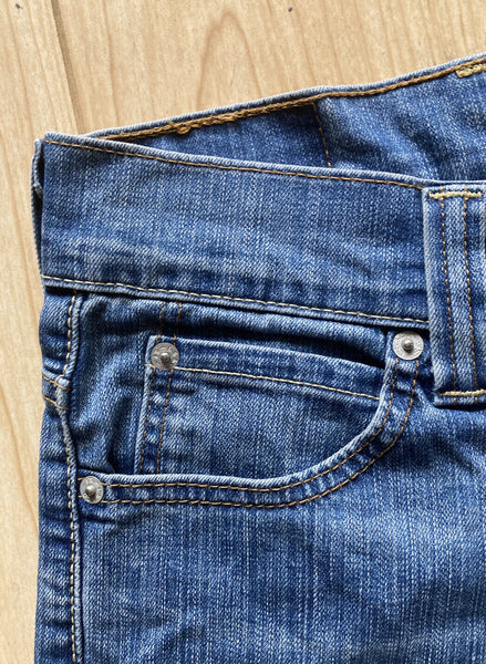LEVIS Jeans Womens W 28 L 32 Slim Fit Blue Denim Red Tab No 186