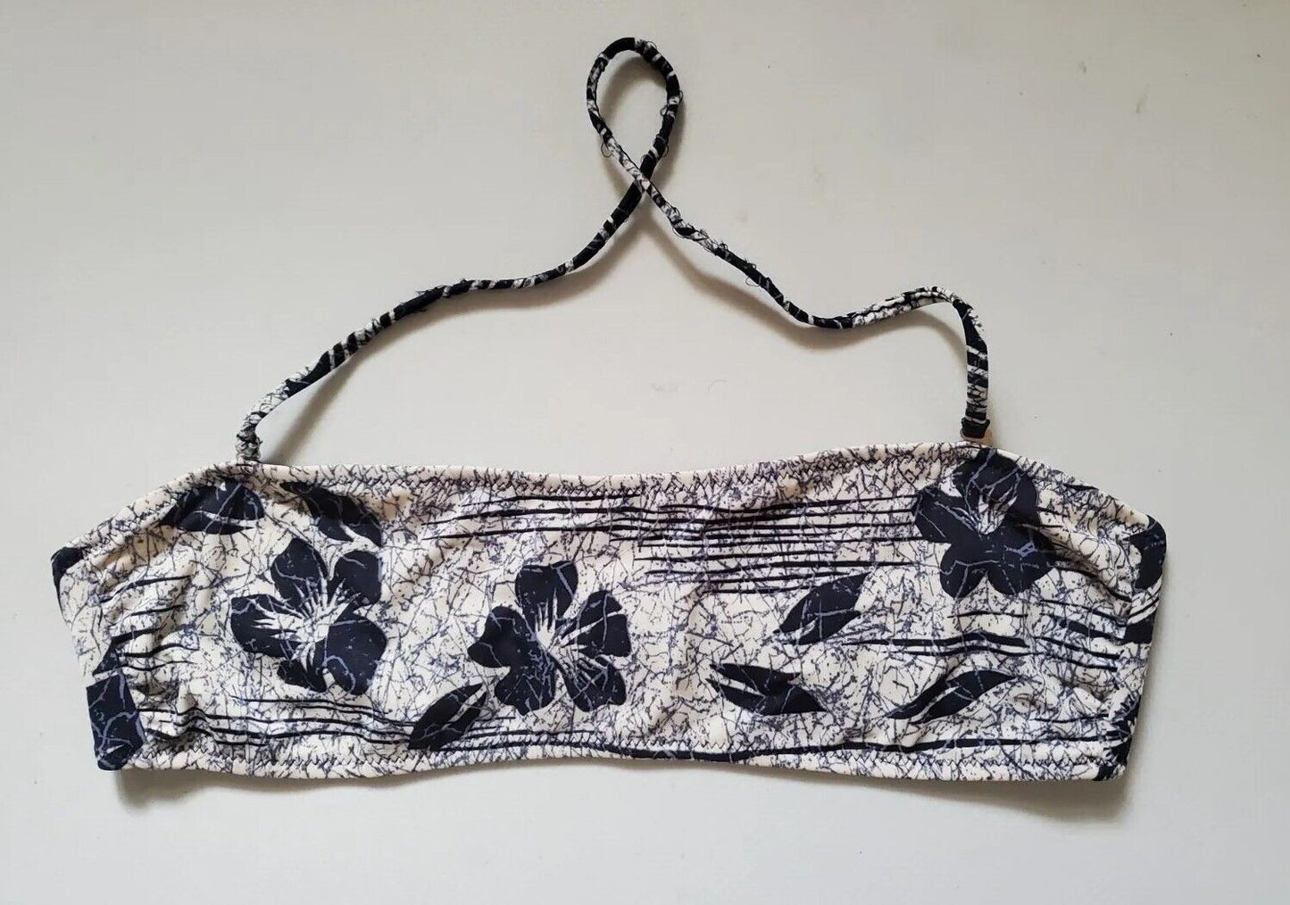 LACOSTE Bikini Swimsuit 2 Piece Halter Neck Size M Blue Floral New With Pouch