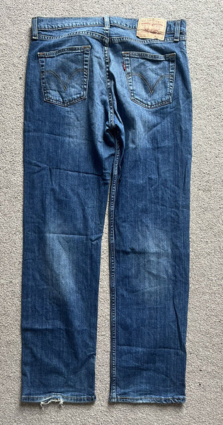 LEVIS 751  JEANS Mens W 32  L 32 vintage blue denim red tab regular fit A62
