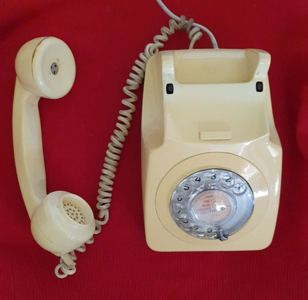 VINTAGE Rotary Phone GPO 746 Display Only Needs Spring  No 2
