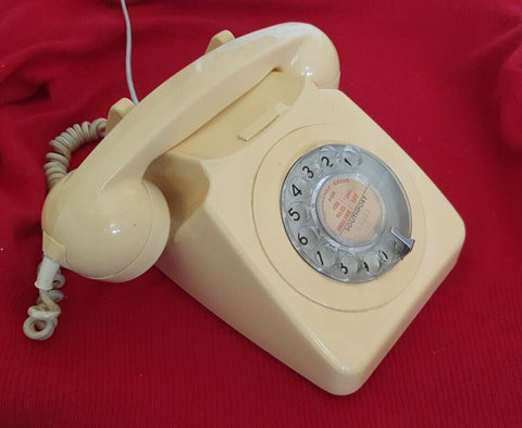 VINTAGE Rotary Phone GPO 746 Display Only Needs Spring  No 2