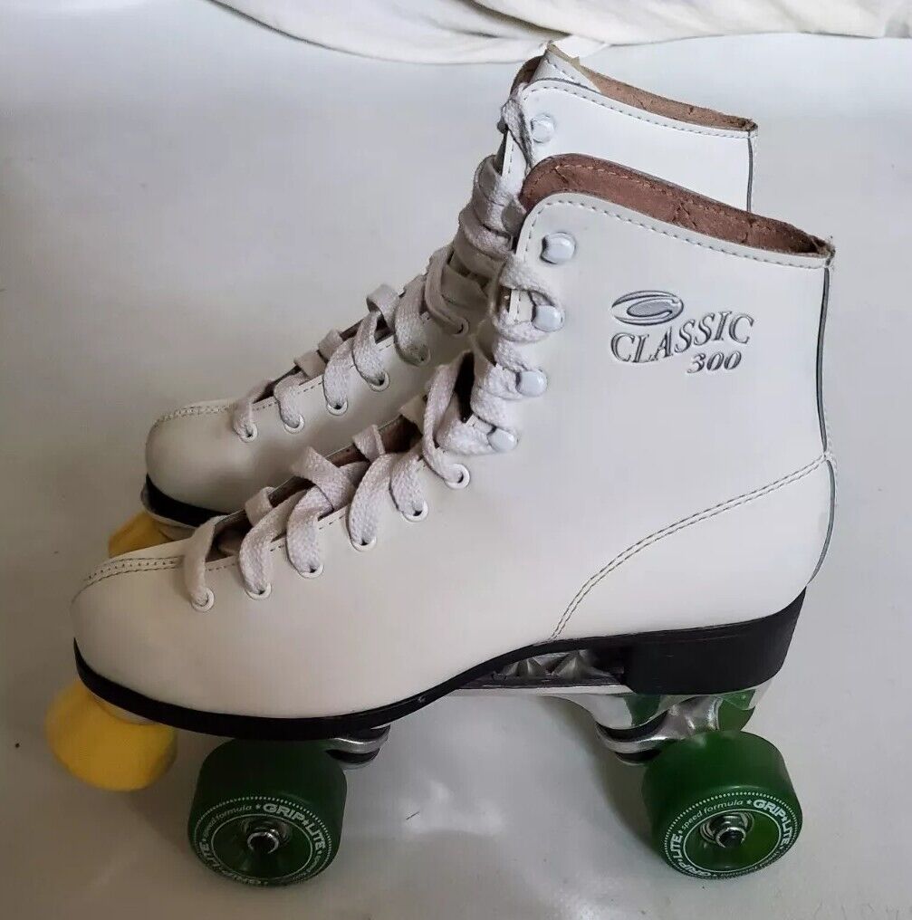 ROLLER DERBY Roller Skates Classic 300 White Leather Uk 6 Eu 40  - New Deadstock