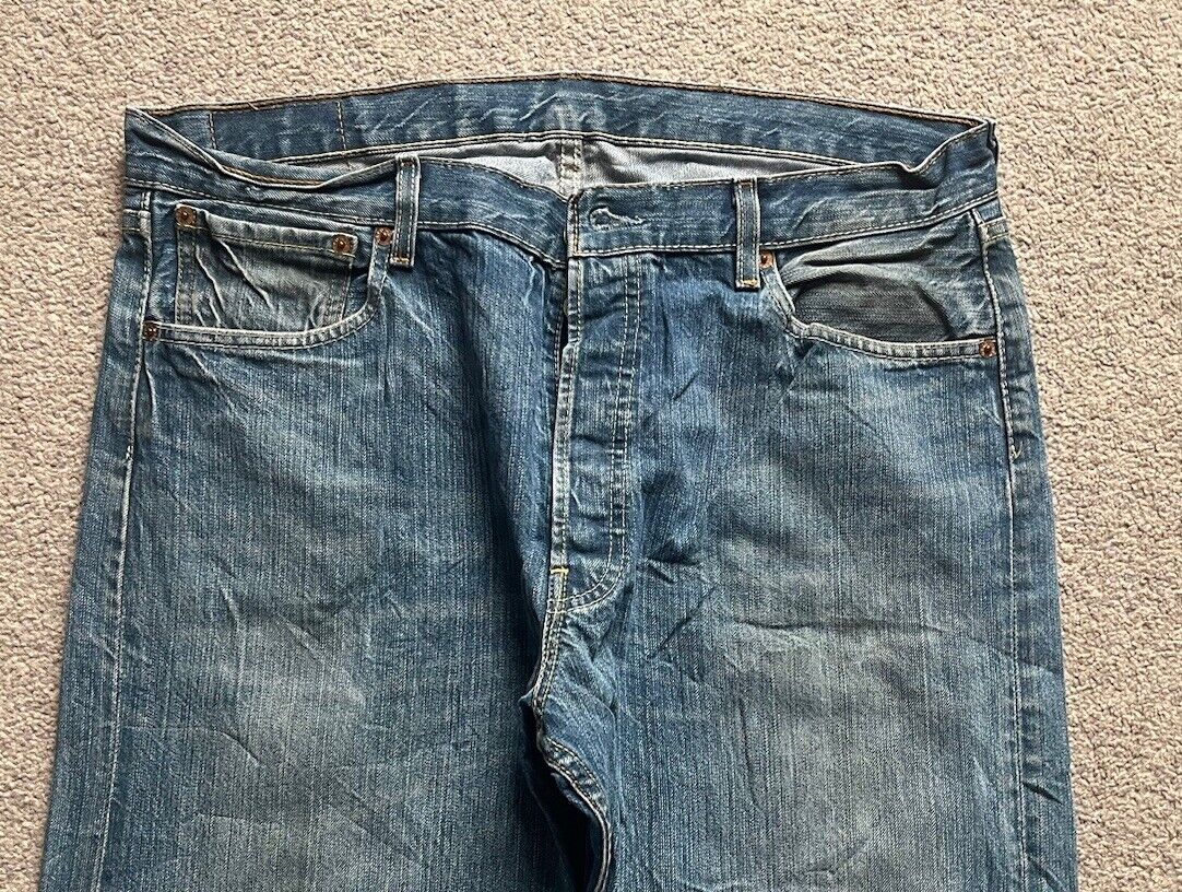 LEVIS 501  JEANS Mens W 36 L 34 vintage blue denim red tab regular fit A90