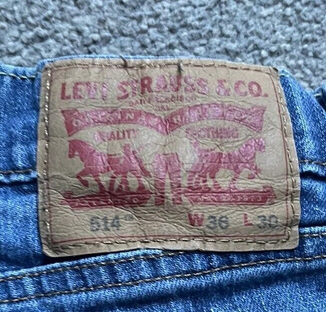 LEVIS 514 JEANS Mens W 36 L 30 vintage blue denim red tab regular fit A74