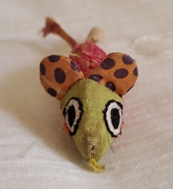 Cats Toy Mouse - BIG Eyes. Of NO Value Whatsoever